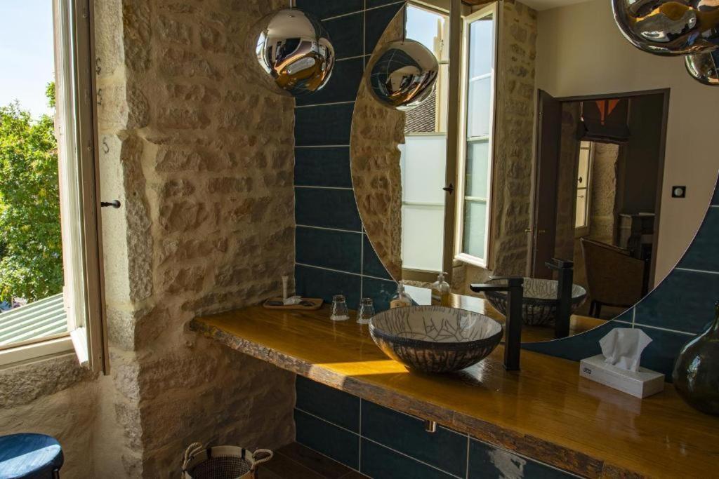 Le Terminus Hotell Tournus Eksteriør bilde