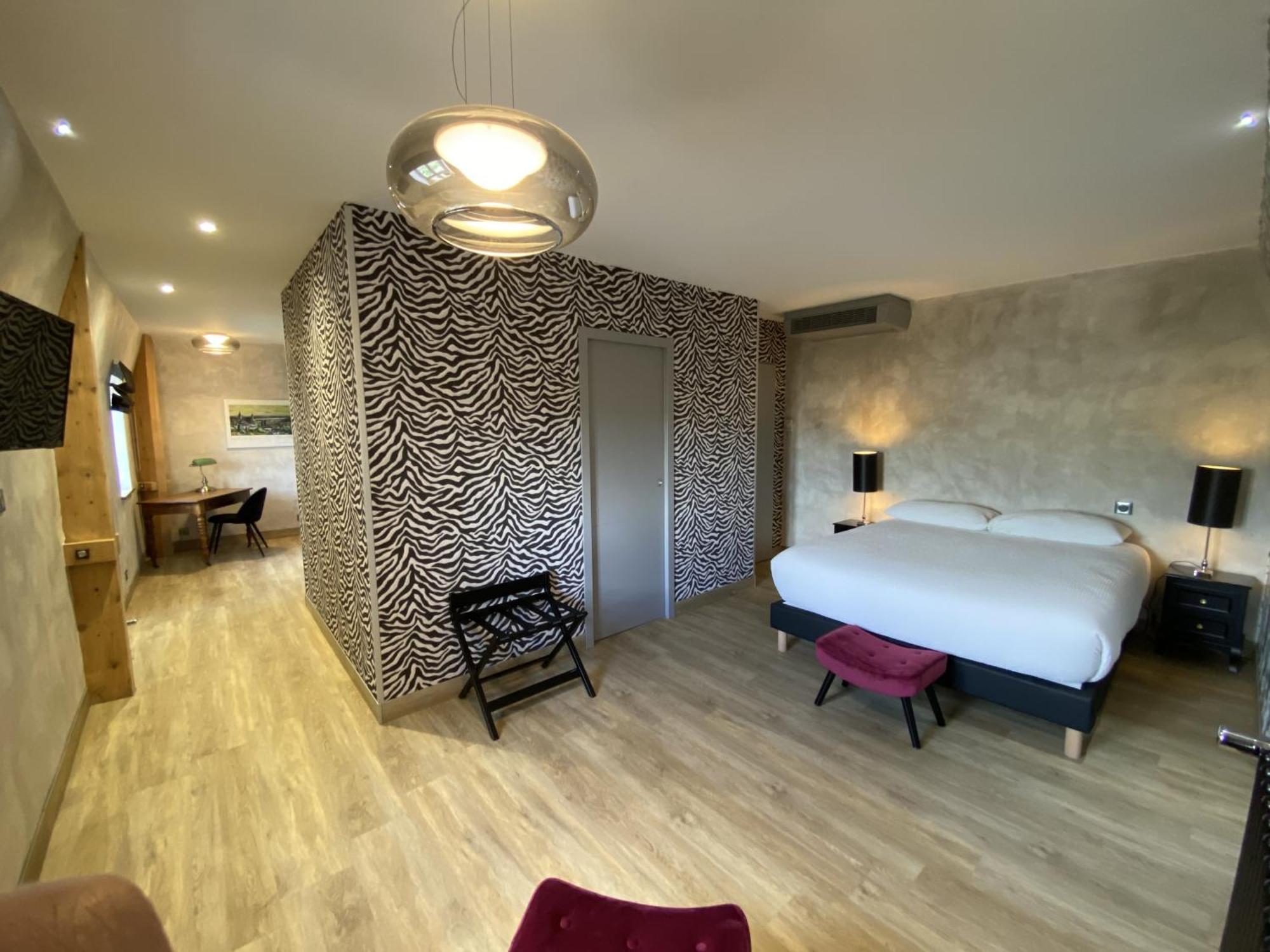 Le Terminus Hotell Tournus Eksteriør bilde