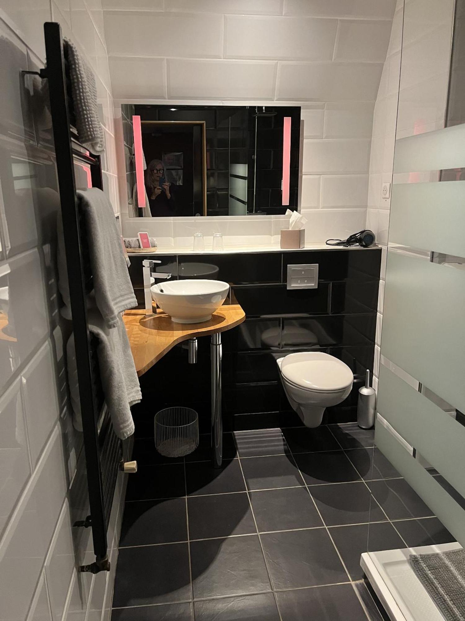 Le Terminus Hotell Tournus Rom bilde